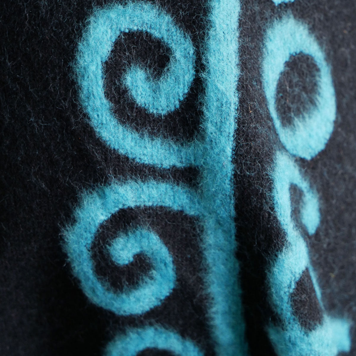 DOORS OF DURIN™ Mellon Blanket