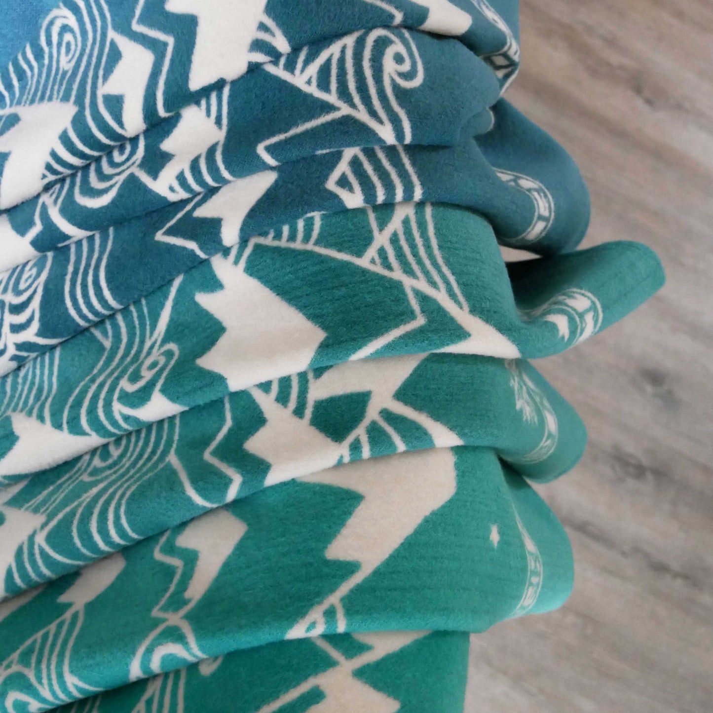 MISTY MOUNTAINS™ Moonlit Yoga Blanket/Throw