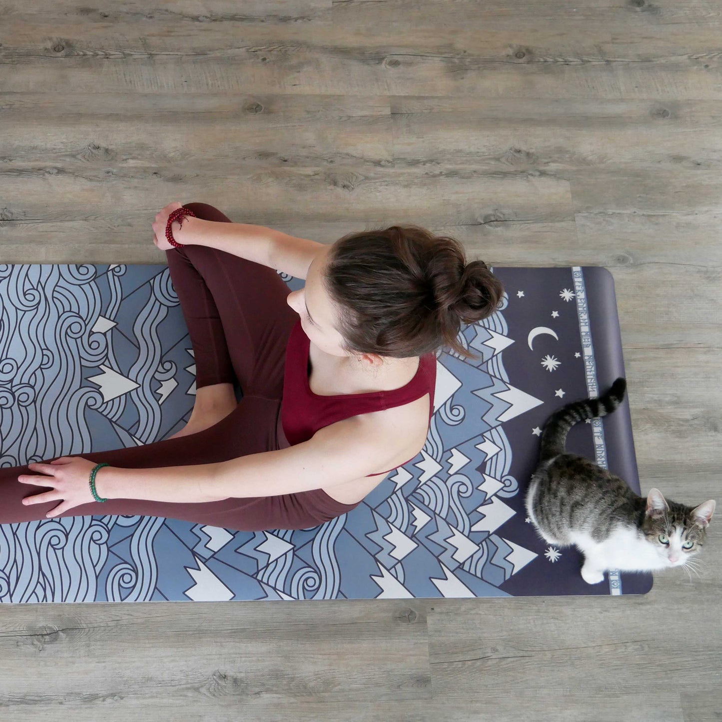 Esterilla de yoga MISTY MOUNTAINS™