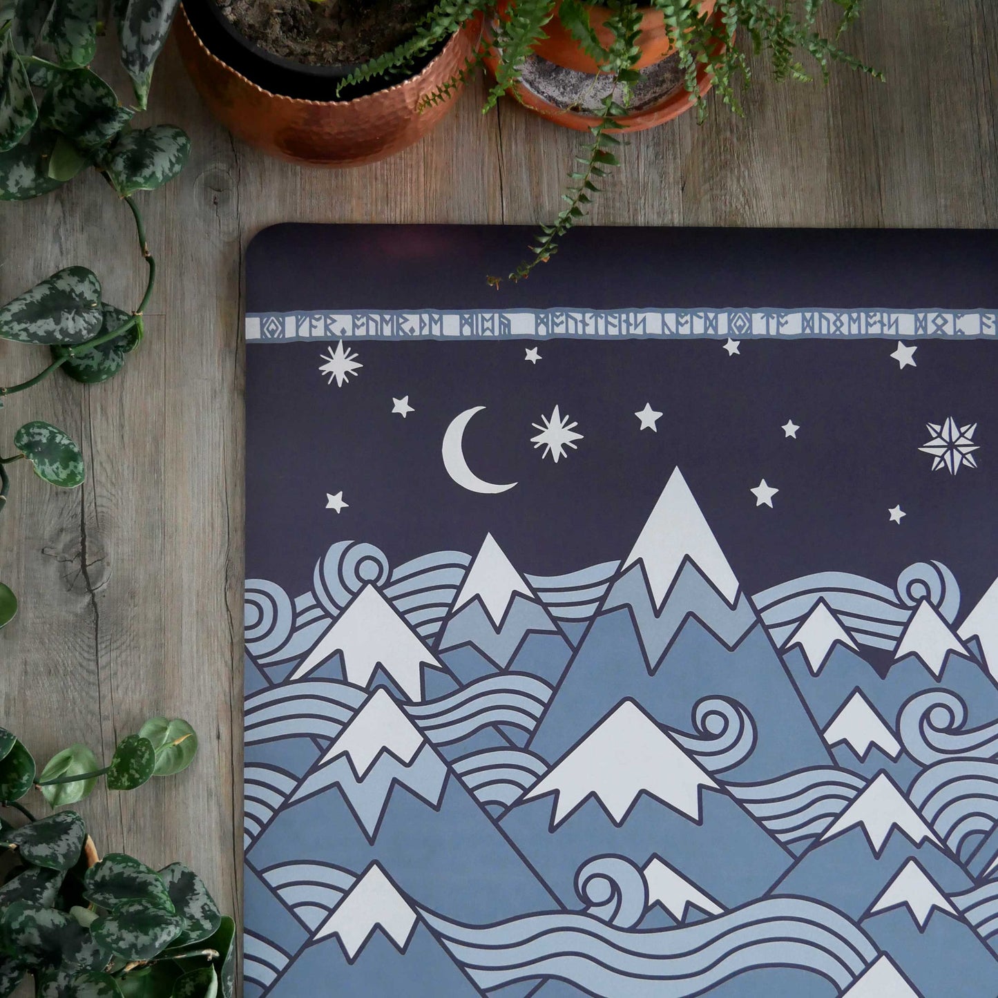 Esterilla de yoga MISTY MOUNTAINS™