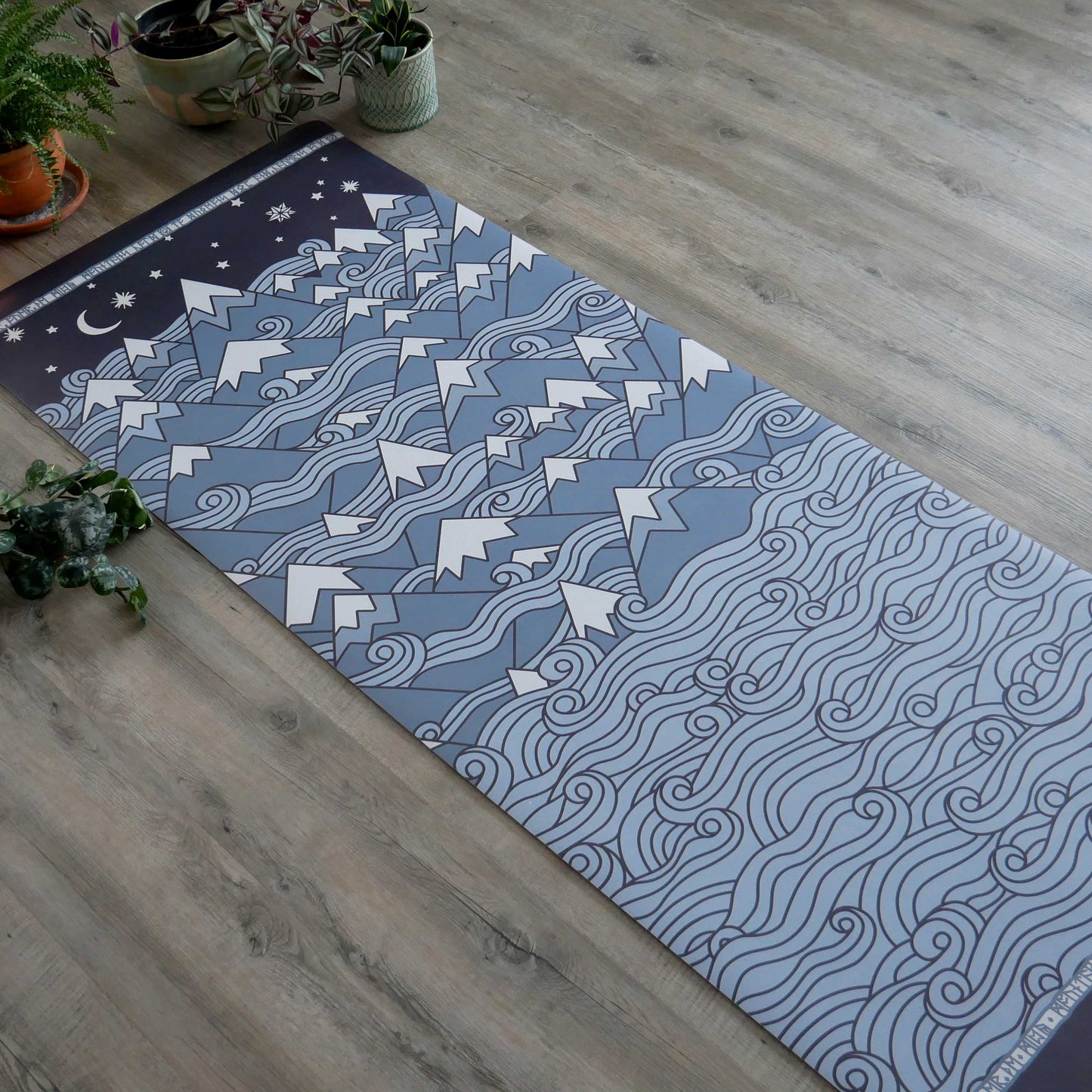 MISTY MOUNTAINS™ Yoga Mat