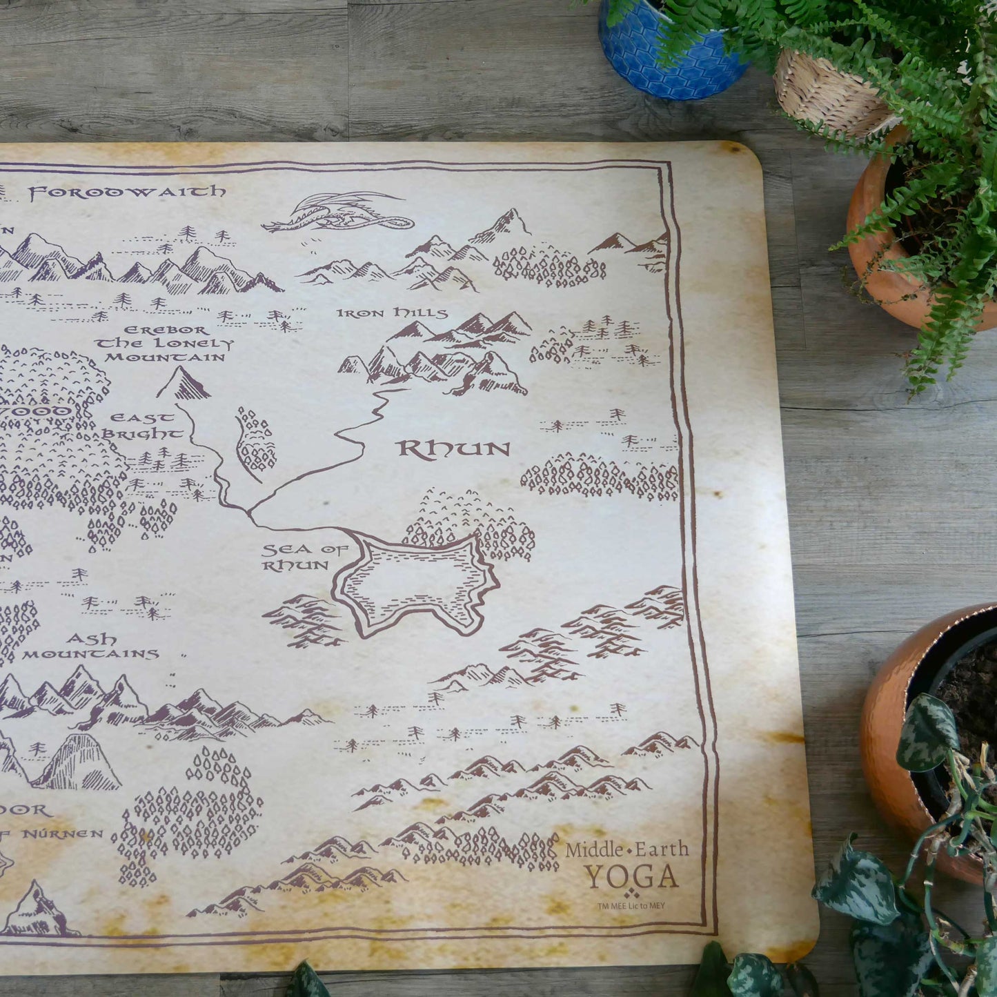 Realm of MIDDLE-EARTH™ Yoga Mat