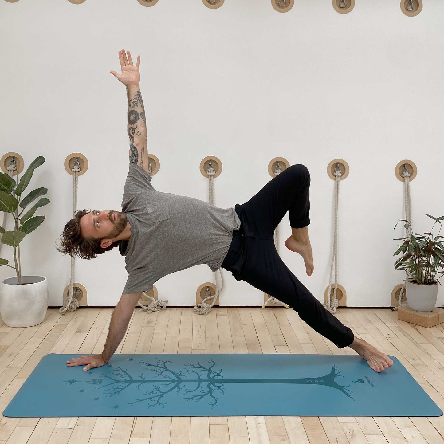 TREE OF GONDOR™ Yoga Mat