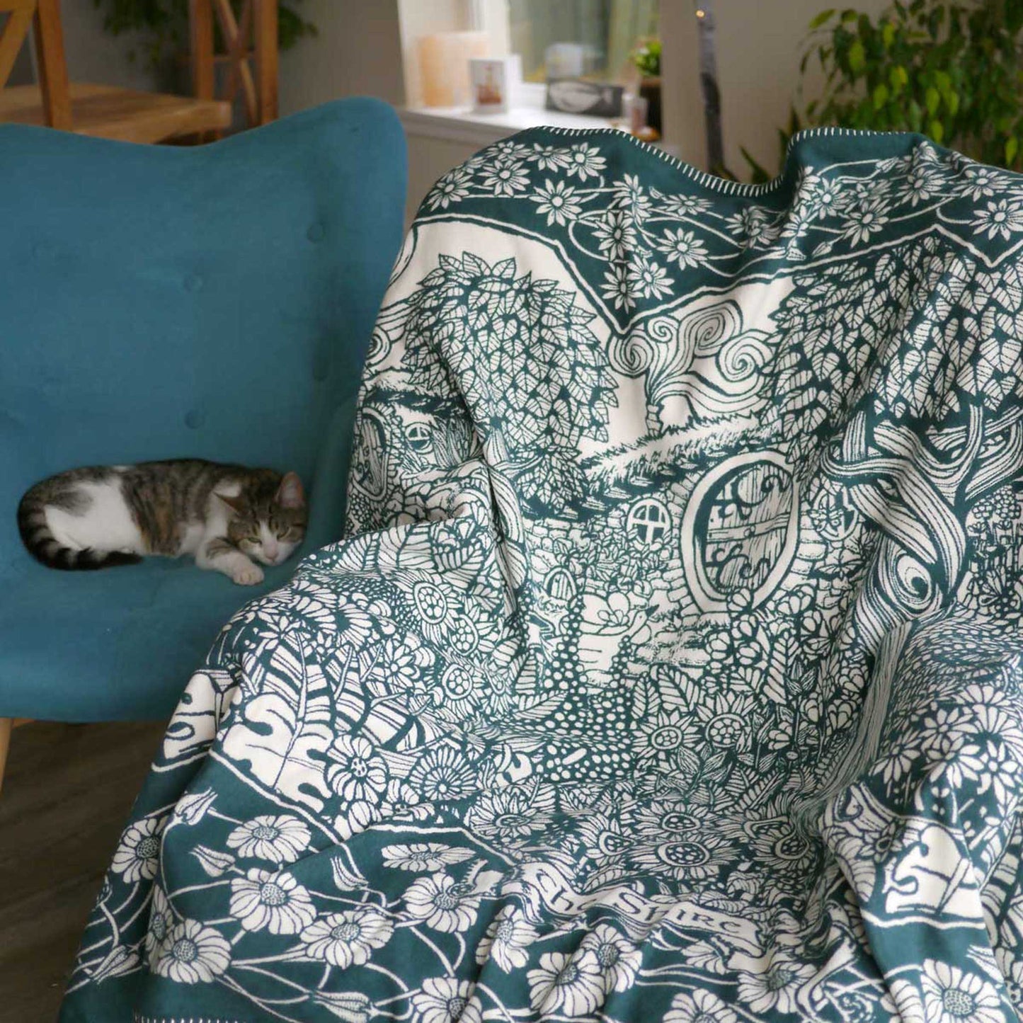 SHIRE™ Longbottom Yoga Blanket/Throw