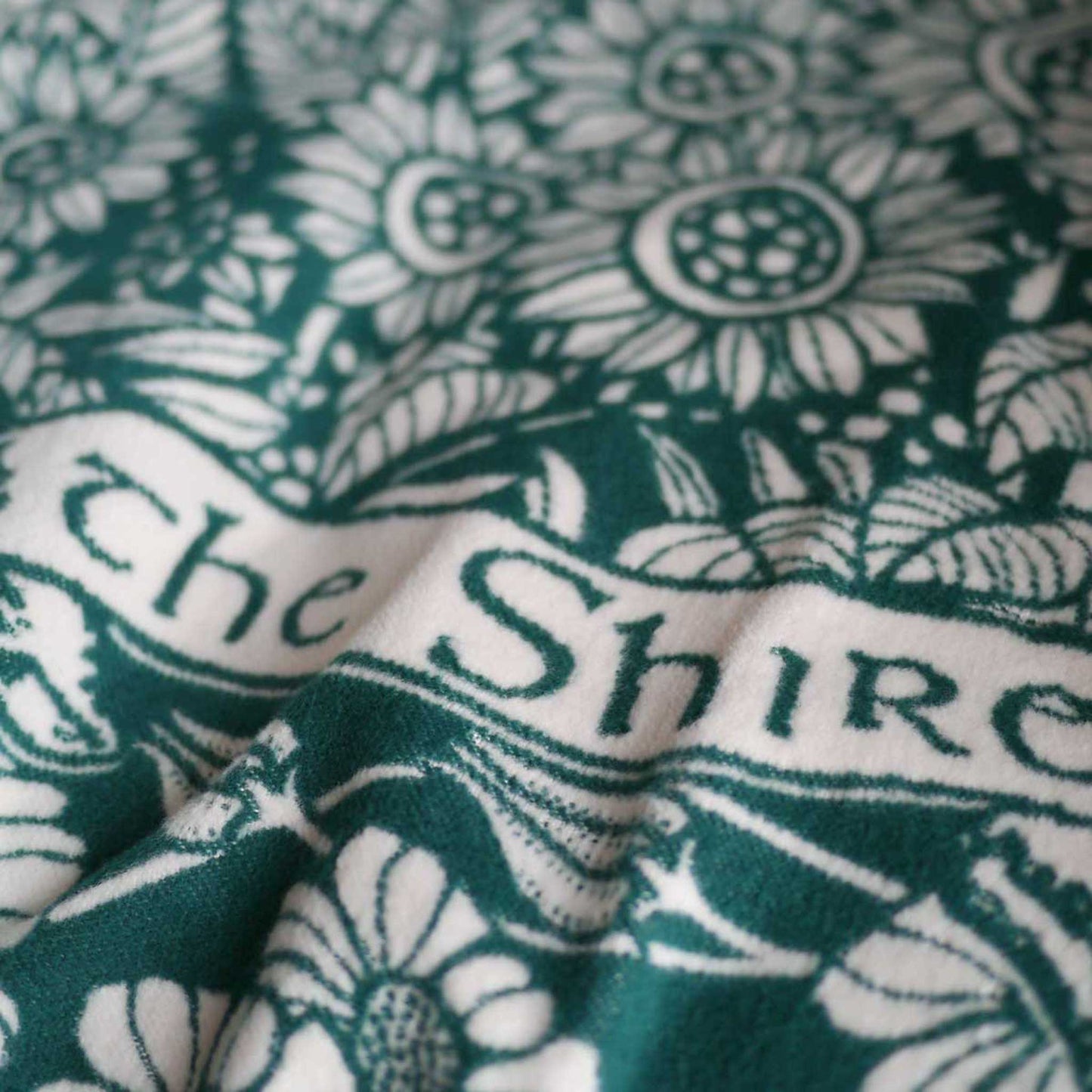 SHIRE™ Longbottom Yoga Blanket/Throw