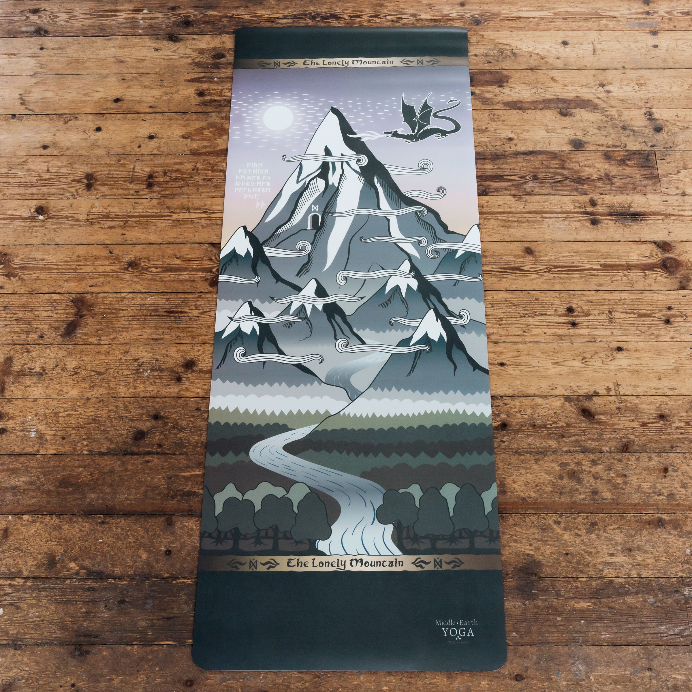 Middle-earth Yoga™ - luxury mats inspired by the Lord of the Rings ...