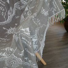 Load image into Gallery viewer, Realm of MIDDLE-EARTH™ &#39;Umber&#39; Throw/Yoga Blanket
